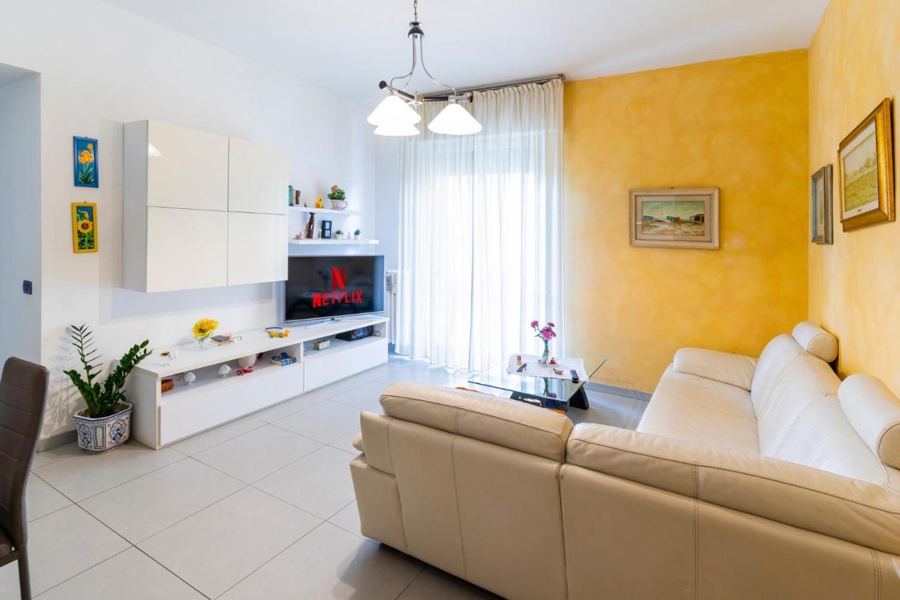 Appartamento Moderno 90 M Osp. Torregalli, Wifi スカンディッチ エクステリア 写真